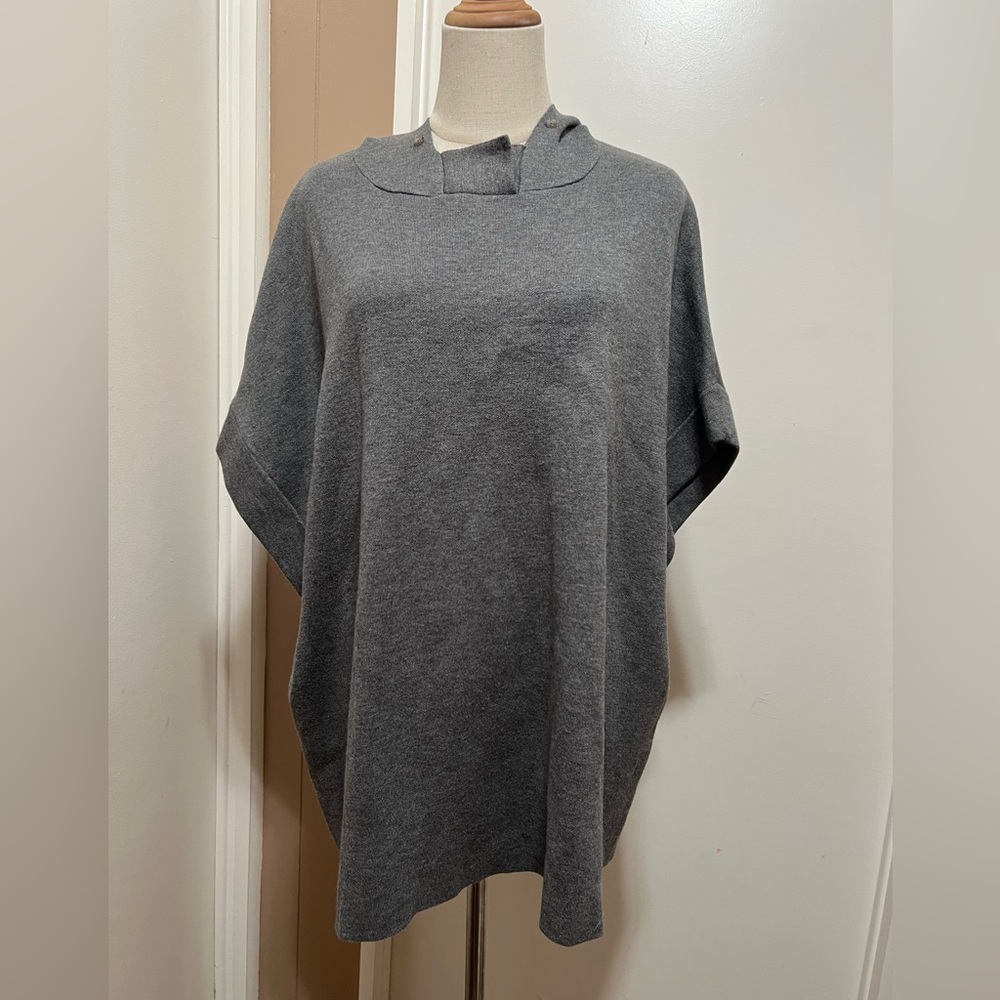 ZAPA Paris Women’s Gray Hooded Cashmere Blend Short Sleeve Sweater